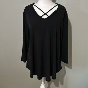 Chico’s blouse. NWT! Very flattering and flowy